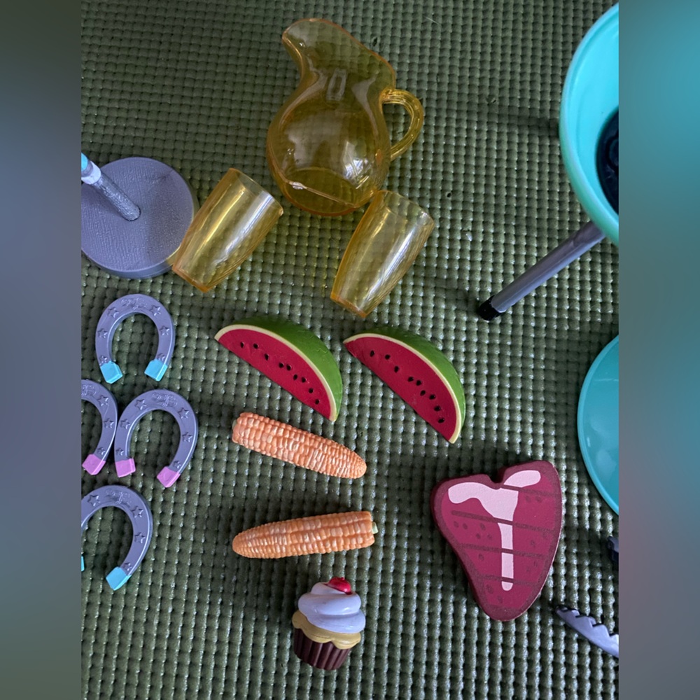 Our Generation 18” doll accessory sets; outdoor bbq fun - Picture 7 of 16